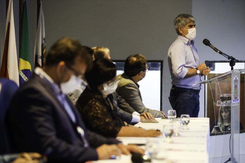 Forma Pará lança edital de credenciamento das especializações.
Carlos Maneschy, secretário da Sectet <div class='credito_fotos'>Foto: David Alves / Ag.Pará   |   <a href='/midias/2022/originais/13020_13bf3deb-15a5-2ec2-e2b7-ebab9d2a1f7e.jpg' download><i class='fa-solid fa-download'></i> Download</a></div>