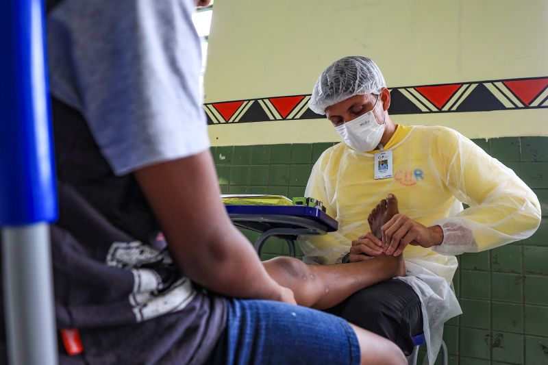 Aldeia Indígena Gaviões Kiykatejê  - Saúde por todo o Pará - Fotos Pedro Guerreiro / AGPARÁ <div class='credito_fotos'>Foto: Pedro Guerreiro / Ag. Pará   |   <a href='/midias/2022/originais/13041_9a28a0ab-1967-080f-9dfe-846ea80fb96a.jpg' download><i class='fa-solid fa-download'></i> Download</a></div>