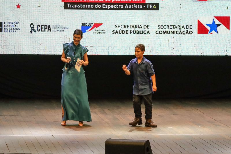 O evento integra as políticas públicas desenvolvidas pelo governo do Estado para inclusão de pessoas com Transtorno do Espectro do Autismo <div class='credito_fotos'>Foto: David Alves / Ag.Pará   |   <a href='/midias/2022/originais/13085_18ee785b-356c-ff0b-eb8f-82244c8fbadc.jpg' download><i class='fa-solid fa-download'></i> Download</a></div>