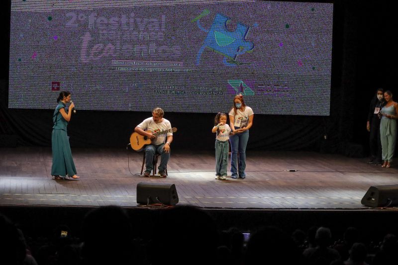 O evento integra as políticas públicas desenvolvidas pelo governo do Estado para inclusão de pessoas com Transtorno do Espectro do Autismo <div class='credito_fotos'>Foto: David Alves / Ag.Pará   |   <a href='/midias/2022/originais/13085_4b72e044-653b-fada-23cc-01619858010a.jpg' download><i class='fa-solid fa-download'></i> Download</a></div>