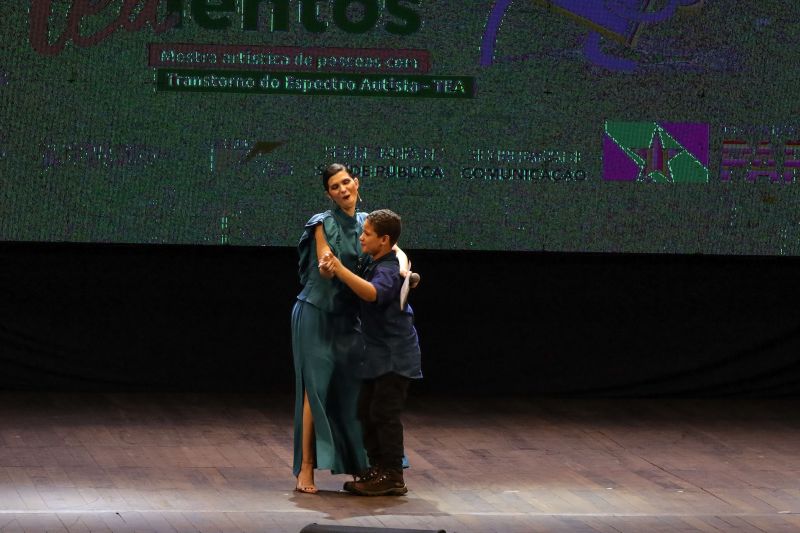 O evento integra as políticas públicas desenvolvidas pelo governo do Estado para inclusão de pessoas com Transtorno do Espectro do Autismo <div class='credito_fotos'>Foto: David Alves / Ag.Pará   |   <a href='/midias/2022/originais/13085_4fe3f985-d57c-9e02-fc26-c18ac4b73b5e.jpg' download><i class='fa-solid fa-download'></i> Download</a></div>