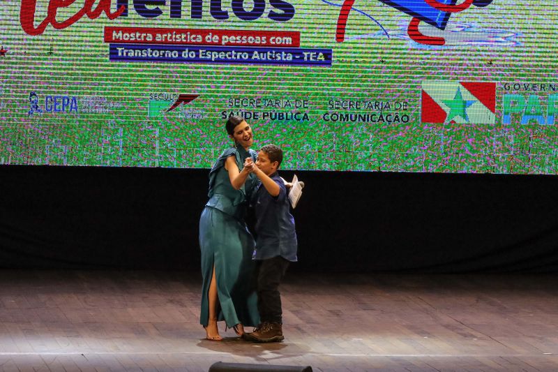 O evento integra as políticas públicas desenvolvidas pelo governo do Estado para inclusão de pessoas com Transtorno do Espectro do Autismo <div class='credito_fotos'>Foto: David Alves / Ag.Pará   |   <a href='/midias/2022/originais/13085_55fbb447-8a45-68c5-c17b-89e9b8f8fbbe.jpg' download><i class='fa-solid fa-download'></i> Download</a></div>