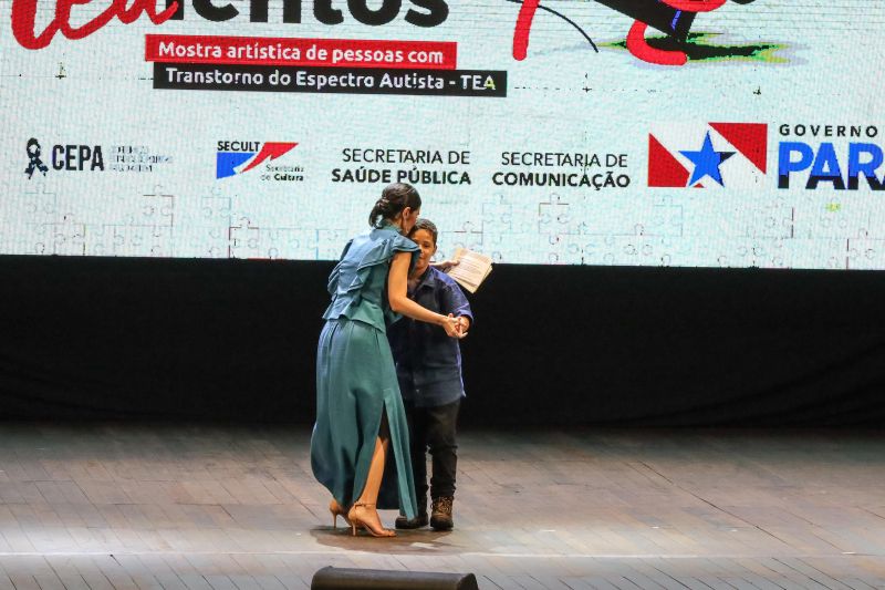 O evento integra as políticas públicas desenvolvidas pelo governo do Estado para inclusão de pessoas com Transtorno do Espectro do Autismo <div class='credito_fotos'>Foto: David Alves / Ag.Pará   |   <a href='/midias/2022/originais/13085_abc248e6-a307-b4f4-a187-449090dc84e4.jpg' download><i class='fa-solid fa-download'></i> Download</a></div>