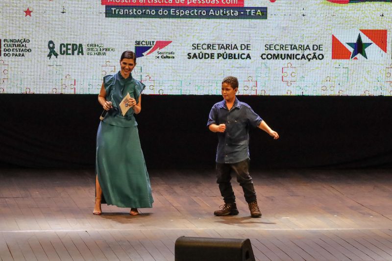 O evento integra as políticas públicas desenvolvidas pelo governo do Estado para inclusão de pessoas com Transtorno do Espectro do Autismo <div class='credito_fotos'>Foto: David Alves / Ag.Pará   |   <a href='/midias/2022/originais/13085_accac2fa-ad01-81fa-04d8-06fee18f8921.jpg' download><i class='fa-solid fa-download'></i> Download</a></div>