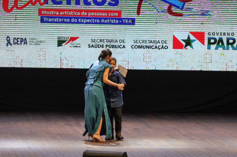 O evento integra as políticas públicas desenvolvidas pelo governo do Estado para inclusão de pessoas com Transtorno do Espectro do Autismo <div class='credito_fotos'>Foto: David Alves / Ag.Pará   |   <a href='/midias/2022/originais/13085_b3c71304-8505-a314-efa2-7cd10ed6867a.jpg' download><i class='fa-solid fa-download'></i> Download</a></div>