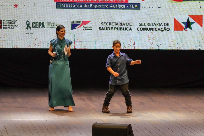 O evento integra as políticas públicas desenvolvidas pelo governo do Estado para inclusão de pessoas com Transtorno do Espectro do Autismo <div class='credito_fotos'>Foto: David Alves / Ag.Pará   |   <a href='/midias/2022/originais/13085_f56bee35-c359-93a5-4629-a38d709bf466.jpg' download><i class='fa-solid fa-download'></i> Download</a></div>