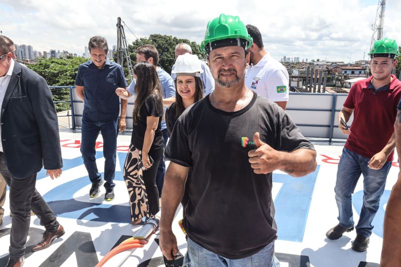 Governador Helder Barbalho visita instalações da Base integrada fluvial Antônio Lemos em belém- Fotos Marco Santos_ Ag Pará <div class='credito_fotos'>Foto: Marco Santos / Ag. Pará &nbsp;&nbsp;|&nbsp;&nbsp; <a href='/midias/2022/originais/14156_8e396d75-3559-9abf-12e8-694d641e8a88.jpg' download><i class='fa-solid fa-download'></i> Download</a></div>