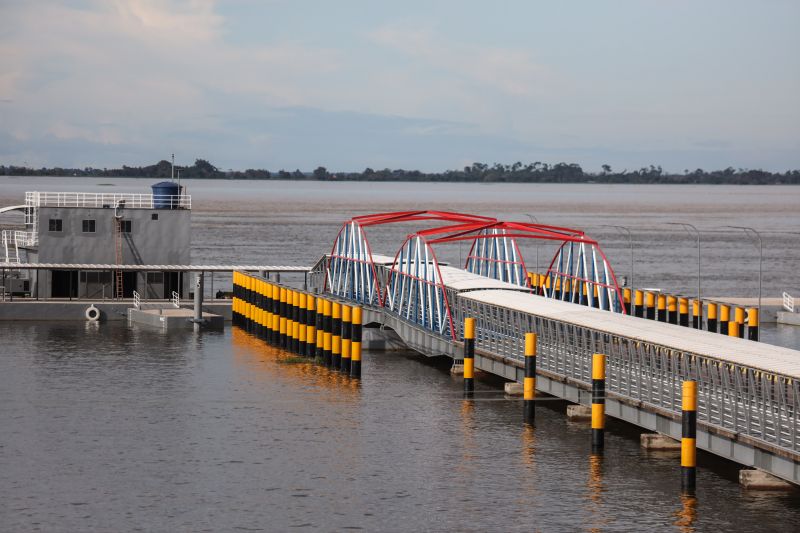 TERMINAL HIDROVIÁRIO SANTARÉM - Rodrigo Pinheiro AgPará <div class='credito_fotos'>Foto: Rodrigo Pinheiro / Ag.Pará   |   <a href='/midias/2022/originais/14176_679f8ca8-1c27-669c-985d-096a4990d578.jpg' download><i class='fa-solid fa-download'></i> Download</a></div>