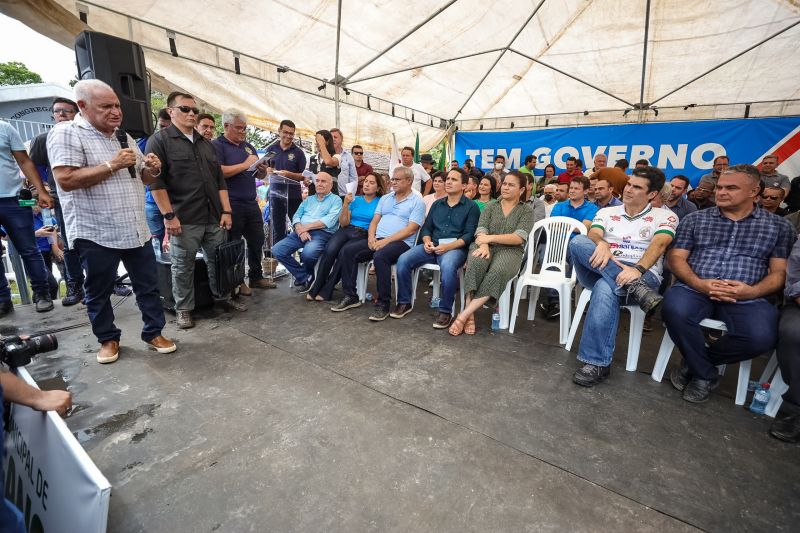 Agenda em Bragança, títulos de terra, viatura pro mulher, ambulância, ação saúde TerPaz - foto Bruno Cecim - Ag.Pará <div class='credito_fotos'>Foto: Bruno Cecim / Ag.Pará   |   <a href='/midias/2022/originais/14352_28bfc020-0d4e-d4ee-3a7c-db0fdbf54ca2.jpg' download><i class='fa-solid fa-download'></i> Download</a></div>