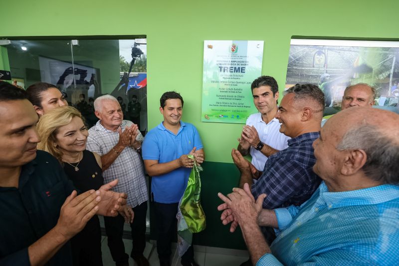 Agenda em Bragança, títulos de terra, viatura pro mulher, ambulância, ação saúde TerPaz - foto Bruno Cecim - Ag.Pará <div class='credito_fotos'>Foto: Bruno Cecim / Ag.Pará   |   <a href='/midias/2022/originais/14352_c15c513e-20e1-eb83-f46e-6e75b7c8693d.jpg' download><i class='fa-solid fa-download'></i> Download</a></div>