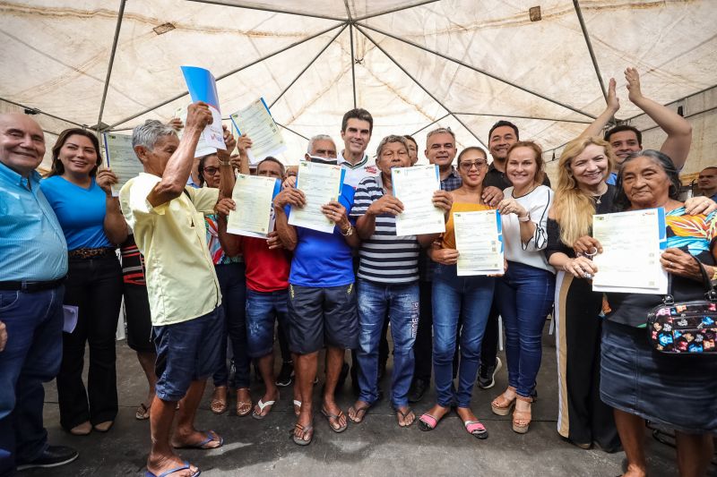 Agenda em Bragança, títulos de terra, viatura pro mulher, ambulância, ação saúde TerPaz - foto Bruno Cecim - Ag.Pará <div class='credito_fotos'>Foto: Bruno Cecim / Ag.Pará   |   <a href='/midias/2022/originais/14352_cd90126b-03a5-bd3d-7ba5-3e6e29984625.jpg' download><i class='fa-solid fa-download'></i> Download</a></div>