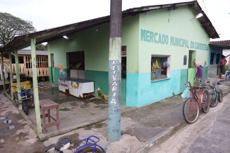 Agenda em Bragança, títulos de terra, viatura pro mulher, ambulância, ação saúde TerPaz - foto Bruno Cecim - Ag.Pará <div class='credito_fotos'>Foto: Bruno Cecim / Ag.Pará   |   <a href='/midias/2022/originais/14352_d445a389-d22e-9534-2c8f-2cfbab015db1.jpg' download><i class='fa-solid fa-download'></i> Download</a></div>