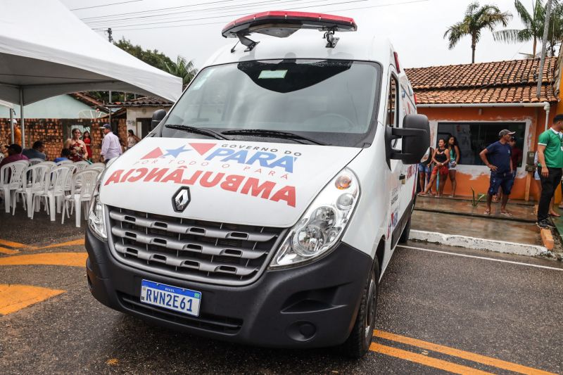 Agenda em Bragança, títulos de terra, viatura pro mulher, ambulância, ação saúde TerPaz - foto Bruno Cecim - Ag.Pará <div class='credito_fotos'>Foto: Bruno Cecim / Ag.Pará   |   <a href='/midias/2022/originais/14352_d6bff122-2f3e-76b5-fdf0-4d9851131c06.jpg' download><i class='fa-solid fa-download'></i> Download</a></div>