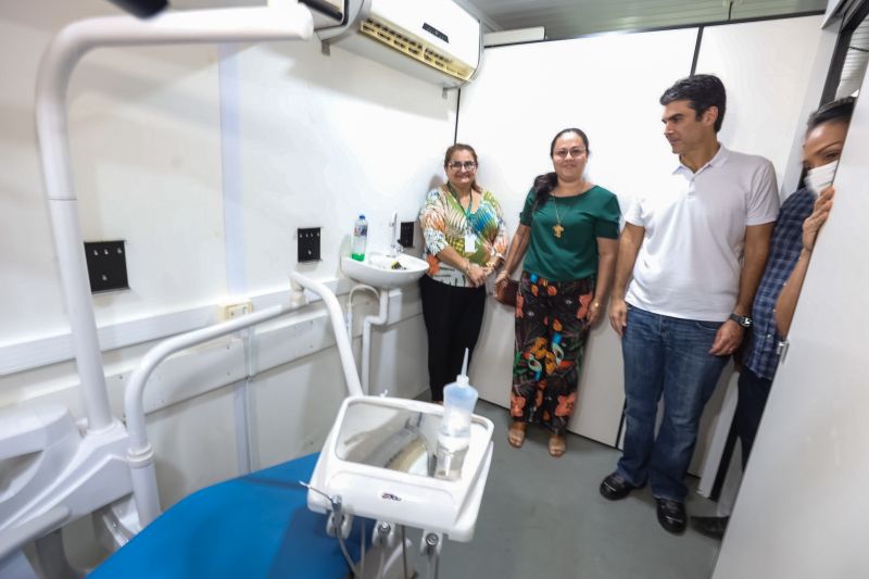 Agenda em Bragança, títulos de terra, viatura pro mulher, ambulância, ação saúde TerPaz - foto Bruno Cecim - Ag.Pará <div class='credito_fotos'>Foto: Bruno Cecim / Ag.Pará   |   <a href='/midias/2022/originais/14352_e05d7905-aae5-ce8b-d39f-aabb1de82ef2.jpg' download><i class='fa-solid fa-download'></i> Download</a></div>