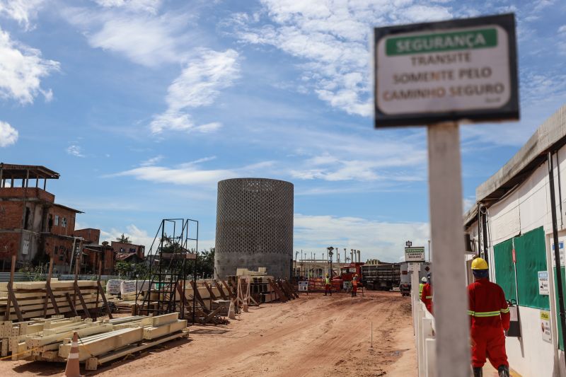 ATUALIZAÇÃO OBRAS USIPAZ JURUNAS - Rodrigo Pinheiro AgPará <div class='credito_fotos'>Foto: Rodrigo Pinheiro / Ag.Pará   |   <a href='/midias/2022/originais/14491_e7eb3216-315c-c482-4f14-b5e987080162.jpg' download><i class='fa-solid fa-download'></i> Download</a></div>