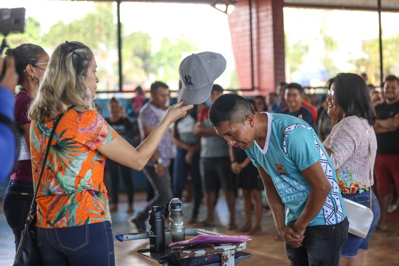 ENSAIO SOLENIDADE OUTORGA LICENCIATURA INTERCULTURAL INDÍGENA - Rodrigo Pinheiro AgPará <div class='credito_fotos'>Foto: Rodrigo Pinheiro / Ag.Pará   |   <a href='/midias/2022/originais/14540_8044aea1-4ab6-6906-3156-e670c3ee5c30.jpg' download><i class='fa-solid fa-download'></i> Download</a></div>