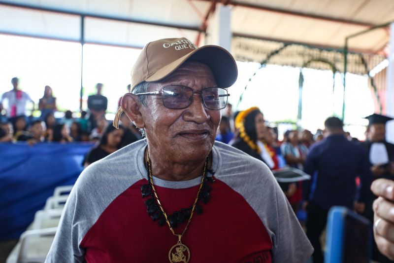 Lamberto Painhu Munduruku (Aldeia Restinga) <div class='credito_fotos'>Foto: Rodrigo Pinheiro / Ag.Pará   |   <a href='/midias/2022/originais/14557_24f9523b-aeba-2ae2-f3bb-002472a5ef6d.jpg' download><i class='fa-solid fa-download'></i> Download</a></div>