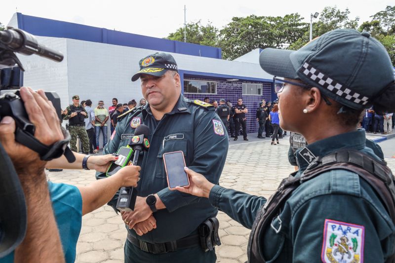 Governador Helder Barbalho Inaugura Quartel do 30º Batalhão de Polícia Militar, em Ananindeua <div class='credito_fotos'>Foto: Marco Santos / Ag. Pará   |   <a href='/midias/2022/originais/14563_01817251-fd2f-4c68-278e-779c2e3a39e0.jpg' download><i class='fa-solid fa-download'></i> Download</a></div>