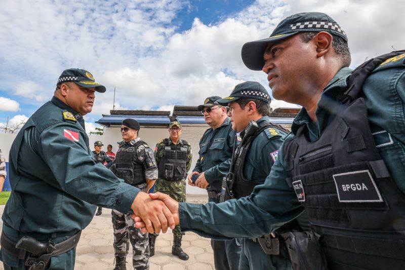 Governador Helder Barbalho Inaugura Quartel do 30º Batalhão de Polícia Militar, em Ananindeua <div class='credito_fotos'>Foto: Marco Santos / Ag. Pará   |   <a href='/midias/2022/originais/14563_113c340d-535d-1102-d037-62c986eaae30.jpg' download><i class='fa-solid fa-download'></i> Download</a></div>