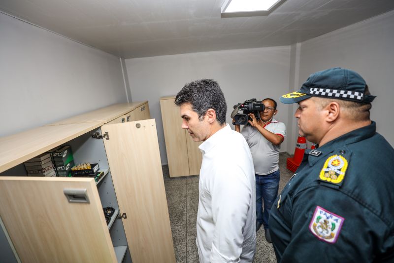 Governador Helder Barbalho Inaugura Quartel do 30º Batalhão de Polícia Militar, em Ananindeua <div class='credito_fotos'>Foto: Marco Santos / Ag. Pará   |   <a href='/midias/2022/originais/14563_5f250c2f-c051-2acb-be36-22353e0505b4.jpg' download><i class='fa-solid fa-download'></i> Download</a></div>