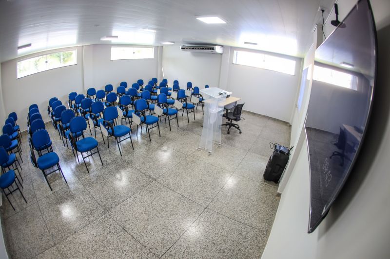 Governador Helder Barbalho Inaugura Quartel do 30º Batalhão de Polícia Militar, em Ananindeua <div class='credito_fotos'>Foto: Marco Santos / Ag. Pará   |   <a href='/midias/2022/originais/14563_69e09b57-3d7c-965b-744e-fd9b7a97c6a6.jpg' download><i class='fa-solid fa-download'></i> Download</a></div>