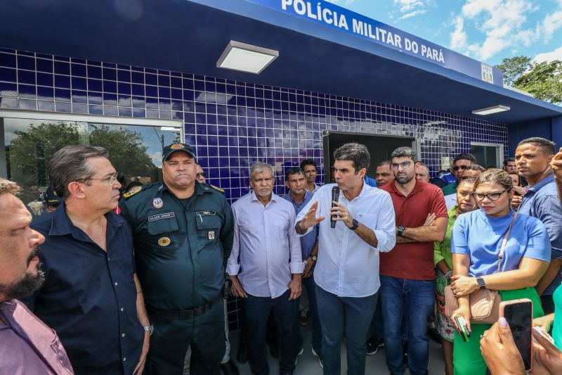 Governador Helder Barbalho Inaugura Quartel do 30º Batalhão de Polícia Militar, em Ananindeua <div class='credito_fotos'>Foto: Marco Santos / Ag. Pará   |   <a href='/midias/2022/originais/14563_7a207a73-65e0-2c3d-c233-f709ee7c1e43.jpg' download><i class='fa-solid fa-download'></i> Download</a></div>