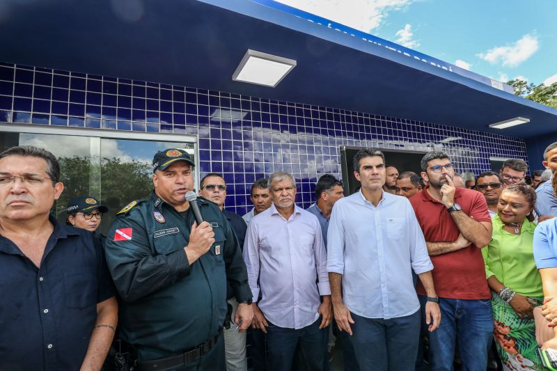 Governador Helder Barbalho Inaugura Quartel do 30º Batalhão de Polícia Militar, em Ananindeua <div class='credito_fotos'>Foto: Marco Santos / Ag. Pará   |   <a href='/midias/2022/originais/14563_858f463a-2ce0-d254-6c0b-12c2cf612927.jpg' download><i class='fa-solid fa-download'></i> Download</a></div>