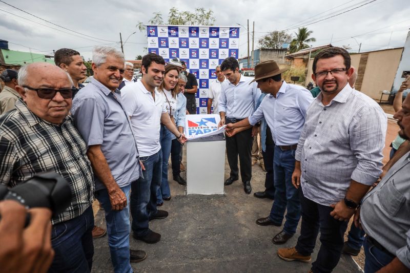 GOVERNADOR INAUGURA PONTE EL REDENÇÃO PA - FOTOS MARCELO SEABRA/AGPARA <div class='credito_fotos'>Foto: Marcelo Seabra / Ag. Pará   |   <a href='/midias/2022/originais/14582_63debd9a-f39e-4369-7309-decbde2c6919.jpg' download><i class='fa-solid fa-download'></i> Download</a></div>