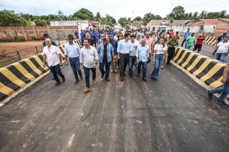 GOVERNADOR INAUGURA PONTE EL REDENÇÃO PA - FOTOS MARCELO SEABRA/AGPARA <div class='credito_fotos'>Foto: Marcelo Seabra / Ag. Pará   |   <a href='/midias/2022/originais/14582_f92b81fc-fff5-696e-cc8e-e11437e53069.jpg' download><i class='fa-solid fa-download'></i> Download</a></div>