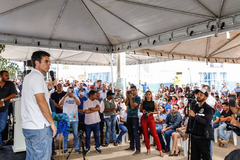 Governador assinatura de convênio de serviço da Escola do Distrito do Taboca
Assinatura de convênio da Reconstrução da Praça e da Quadra do Triângulo
Entrega de Pá Carregadeira e Caminhão Basculante FT Alex Ribeiro Ag Pará <div class='credito_fotos'>Foto: Alex Ribeiro / Ag. Pará   |   <a href='/midias/2022/originais/14761_058da68c-1b18-0647-5ee1-9a60ab0b70fc.jpg' download><i class='fa-solid fa-download'></i> Download</a></div>