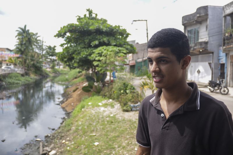 Alexandre Santos - autônomo  <div class='credito_fotos'>Foto: Pedro Guerreiro / Ag. Pará   |   <a href='/midias/2022/originais/14833_e0ef98bb-63f8-95c9-b901-f9960ad37c5a.jpg' download><i class='fa-solid fa-download'></i> Download</a></div>