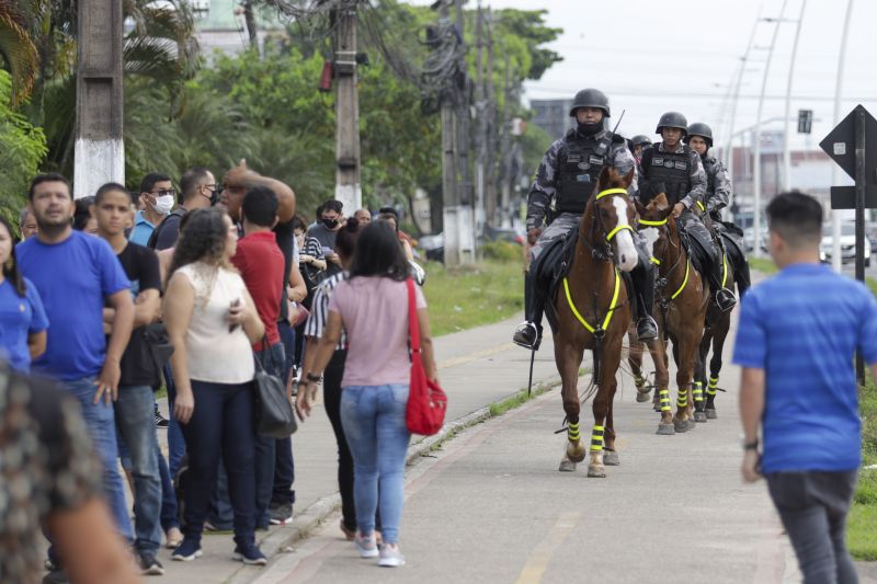 Cavalaria PM <div class='credito_fotos'>Foto: Pedro Guerreiro / Ag. Pará   |   <a href='/midias/2022/originais/14852_3c0a853b-d113-4ee3-24cd-266790724c2c.jpg' download><i class='fa-solid fa-download'></i> Download</a></div>