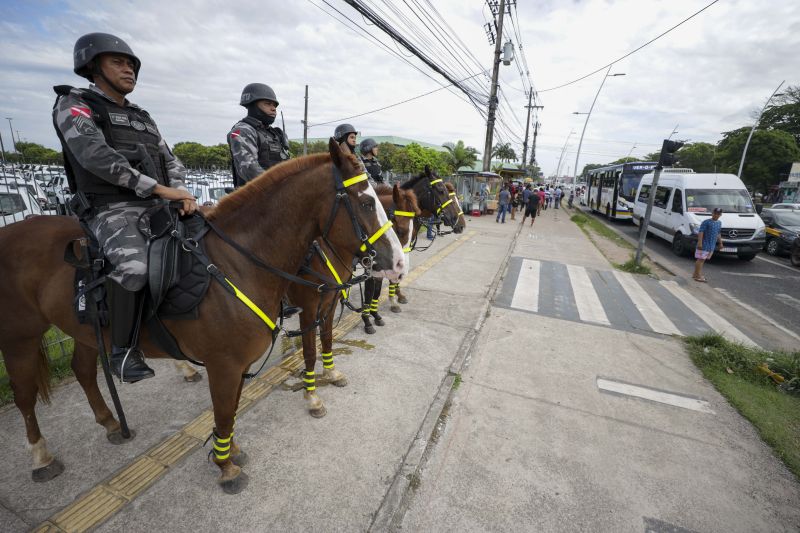 Cavalaria PM <div class='credito_fotos'>Foto: Pedro Guerreiro / Ag. Pará   |   <a href='/midias/2022/originais/14852_bf209aa3-ec82-52a7-9822-18f4e430581e.jpg' download><i class='fa-solid fa-download'></i> Download</a></div>