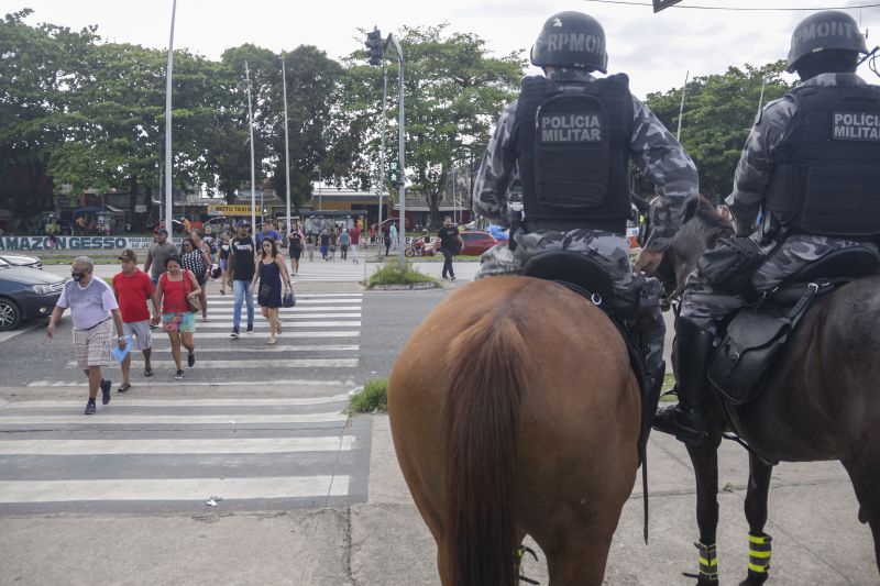 Cavalaria PM <div class='credito_fotos'>Foto: Pedro Guerreiro / Ag. Pará   |   <a href='/midias/2022/originais/14852_c28d927d-43cb-3ca8-9c89-7f2771bac701.jpg' download><i class='fa-solid fa-download'></i> Download</a></div>