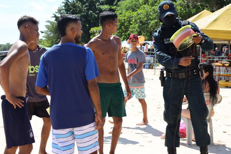 Fiscalização de linhas enceradas com cerol no Distrito de Outeiro em Belém  <div class='credito_fotos'>Foto: Bruno Cecim / Ag.Pará   |   <a href='/midias/2022/originais/14890_6029fd3b-f3e1-c05b-70bb-af9129907b74.jpg' download><i class='fa-solid fa-download'></i> Download</a></div>