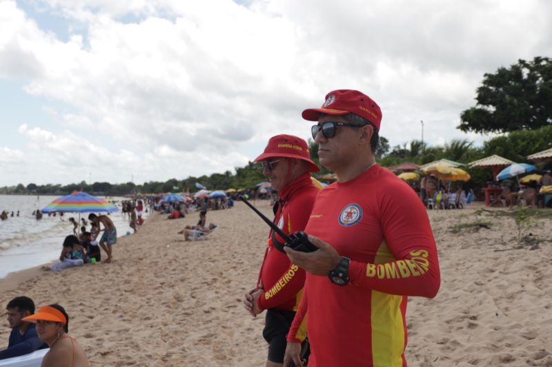 Operação verão no Distrito de Mosqueiro, verão  <div class='credito_fotos'>Foto: Pedro Guerreiro / Ag. Pará   |   <a href='/midias/2022/originais/14895_ca03bd0a-7ab2-66e0-b7ea-0dde045db64a.jpg' download><i class='fa-solid fa-download'></i> Download</a></div>