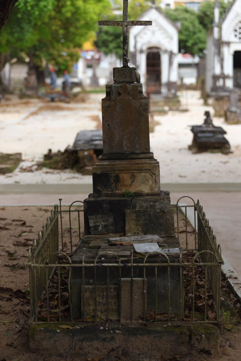 Obra de recuperação do Cemitério da Soledade, necrópole pública fundada em 1850, devido epidemia de febre amarela do século XIX, situado no bairro de Batista Campos na cidade paraense de Belém (estado brasileiro do Pará). <div class='credito_fotos'>Foto: David Alves / Ag.Pará   |   <a href='/midias/2022/originais/14905_51b40201-6ef6-2b07-29b4-0224bafe72a4.jpg' download><i class='fa-solid fa-download'></i> Download</a></div>