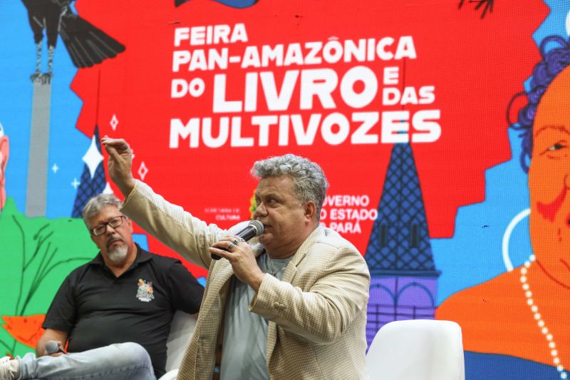 ESPAÇO MULTI VOZES - FEIRA DO LIVRO - BATE PAPO COM MILTON CUNHA E CLAUDIA PALHETA - FOTOS MARCELO SEABRA/AGPARA <div class='credito_fotos'>Foto: Marcelo Seabra / Ag. Pará   |   <a href='/midias/2022/originais/15060_88b219f2-6525-dd66-5596-3403f9b9a1f0.jpg' download><i class='fa-solid fa-download'></i> Download</a></div>