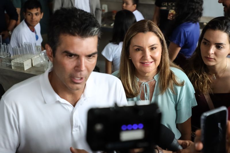 GOVERNADOR ENTREGA ESCOLA JOSÉ NICOLINO DE SOUZA EM ORIXIMINÁ <div class='credito_fotos'>Foto: Rodrigo Pinheiro / Ag.Pará   |   <a href='/midias/2022/originais/15245_7ebac8b7-2f8f-860b-877d-55083b849bad.jpg' download><i class='fa-solid fa-download'></i> Download</a></div>