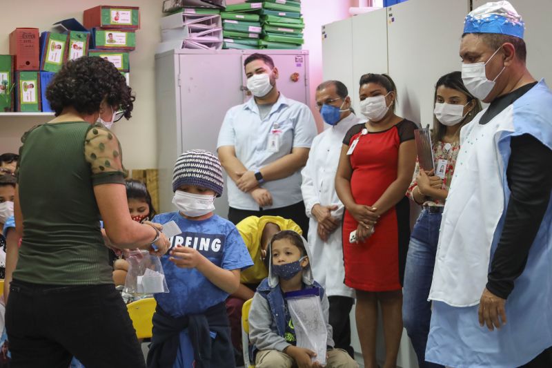 Hospital Oncológico Infantil OCTÁVIO LOBO - Dia das Crianças <div class='credito_fotos'>Foto: Pedro Guerreiro / Ag. Pará   |   <a href='/midias/2022/originais/15259_bcf49575-eb70-a41c-6dfb-29a6d8a284bb.jpg' download><i class='fa-solid fa-download'></i> Download</a></div>