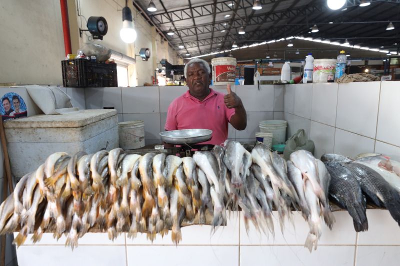 Mercado Municipal Distrito industrial - Fotos Pedro Guerreiro/AGPARÁ <div class='credito_fotos'>Foto: Pedro Guerreiro / Ag. Pará   |   <a href='/midias/2022/originais/15390_61493f56-73b3-a275-b94a-7bc5c0be793d.jpg' download><i class='fa-solid fa-download'></i> Download</a></div>