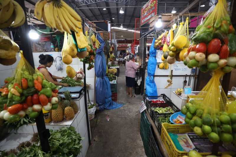 Mercado Municipal Distrito industrial - Fotos Pedro Guerreiro/AGPARÁ <div class='credito_fotos'>Foto: Pedro Guerreiro / Ag. Pará   |   <a href='/midias/2022/originais/15390_c15e1f29-c616-5244-f384-b14eee6e40cb.jpg' download><i class='fa-solid fa-download'></i> Download</a></div>