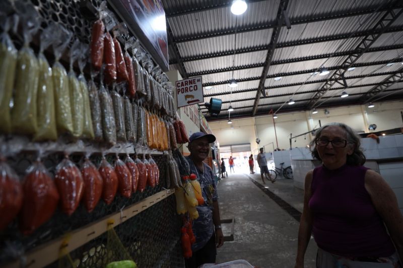 Mercado Municipal Distrito industrial - Fotos Pedro Guerreiro/AGPARÁ <div class='credito_fotos'>Foto: Pedro Guerreiro / Ag. Pará   |   <a href='/midias/2022/originais/15390_c5e9307a-6981-ea2f-53b3-0e3dbec341e6.jpg' download><i class='fa-solid fa-download'></i> Download</a></div>