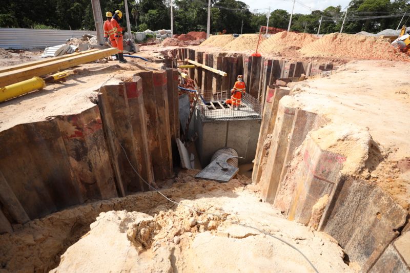 Atualiza OBRAS BRT Terminal Ananindeua - Fotos Pedro Guerreiro <div class='credito_fotos'>Foto: Pedro Guerreiro / Ag. Pará   |   <a href='/midias/2022/originais/15481_08e045f8-188d-d5fa-ec32-aa0040b12cd5.jpg' download><i class='fa-solid fa-download'></i> Download</a></div>