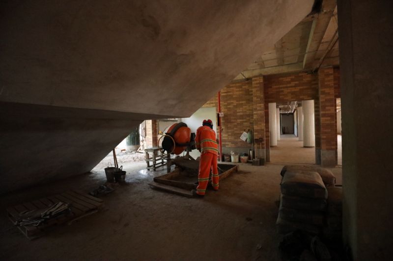 Atualiza OBRAS BRT Terminal Ananindeua - Fotos Pedro Guerreiro <div class='credito_fotos'>Foto: Pedro Guerreiro / Ag. Pará   |   <a href='/midias/2022/originais/15481_3f9b544d-eae6-becf-34e2-573c030c4113.jpg' download><i class='fa-solid fa-download'></i> Download</a></div>