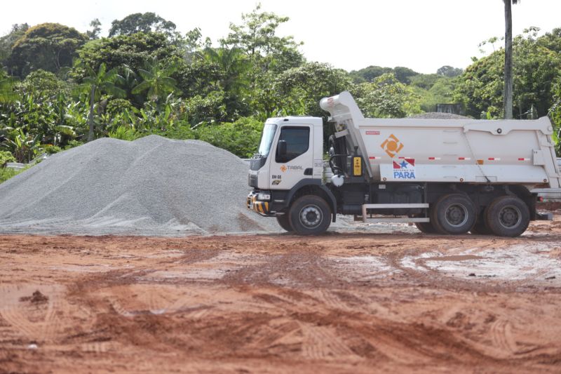 Atualiza OBRAS BRT Terminal Ananindeua - Fotos Pedro Guerreiro <div class='credito_fotos'>Foto: Pedro Guerreiro / Ag. Pará   |   <a href='/midias/2022/originais/15481_8fd79ca3-a221-4777-31cd-ea8d3099be04.jpg' download><i class='fa-solid fa-download'></i> Download</a></div>