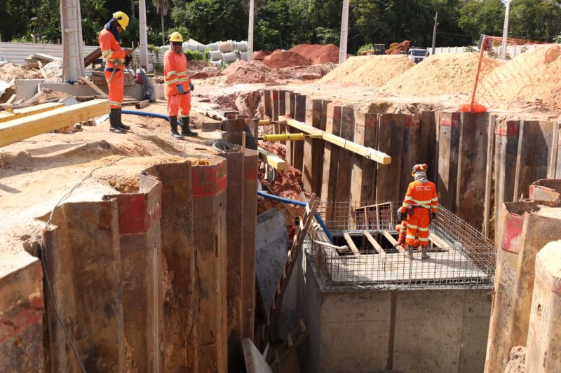 Atualiza OBRAS BRT Terminal Ananindeua - Fotos Pedro Guerreiro <div class='credito_fotos'>Foto: Pedro Guerreiro / Ag. Pará   |   <a href='/midias/2022/originais/15481_ab9c43d5-847b-8cd5-8b57-e40f8db36c05.jpg' download><i class='fa-solid fa-download'></i> Download</a></div>