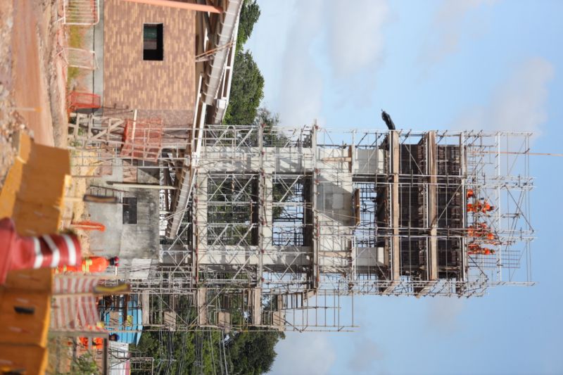 Atualiza OBRAS BRT Terminal Ananindeua - Fotos Pedro Guerreiro <div class='credito_fotos'>Foto: Pedro Guerreiro / Ag. Pará   |   <a href='/midias/2022/originais/15481_e78bcdf1-c96a-0677-f1b9-a2050e29cb49.jpg' download><i class='fa-solid fa-download'></i> Download</a></div>