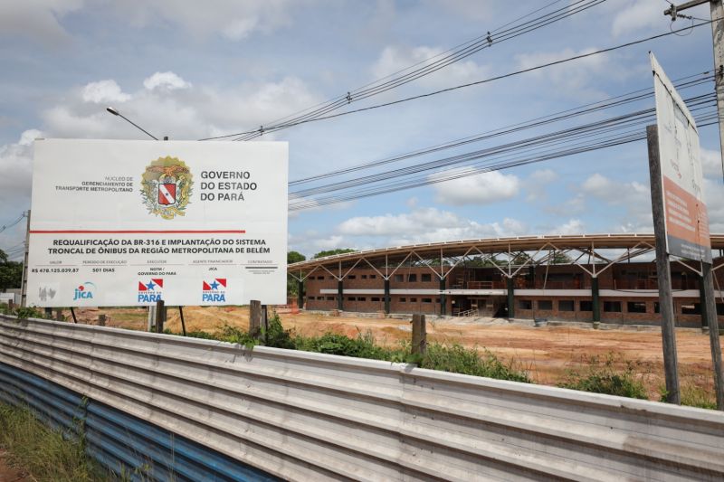 Obras Passagem inferior - Túnel Marituba - Fotos Pedro Guerreiro <div class='credito_fotos'>Foto: Pedro Guerreiro / Ag. Pará   |   <a href='/midias/2022/originais/15482_03f560e4-b895-049f-8413-0a02537cd1b9.jpg' download><i class='fa-solid fa-download'></i> Download</a></div>