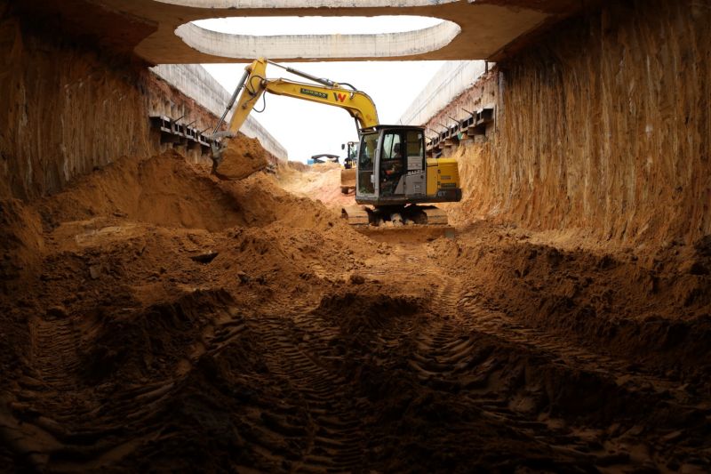 Obras Passagem inferior - Túnel Marituba - Fotos Pedro Guerreiro <div class='credito_fotos'>Foto: Pedro Guerreiro / Ag. Pará   |   <a href='/midias/2022/originais/15482_9abf376a-6eaa-882e-e0f4-b9cb5d2fc3d5.jpg' download><i class='fa-solid fa-download'></i> Download</a></div>